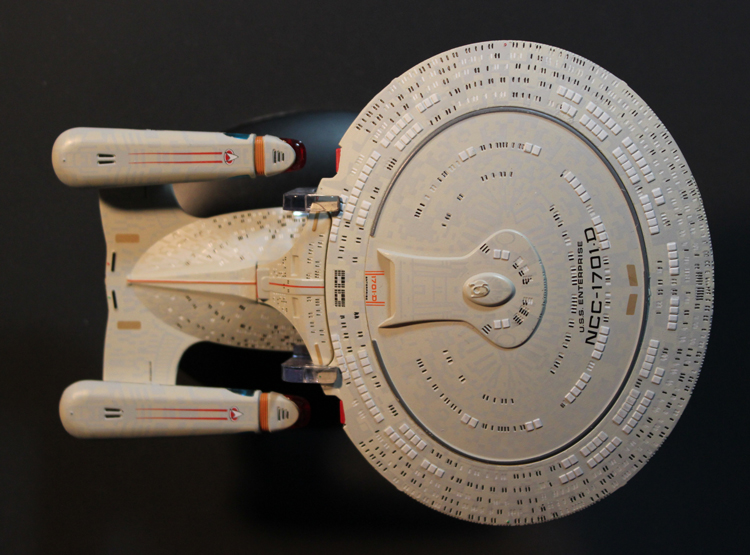 Official Starship Collection - Enterprise NCC-1701-D