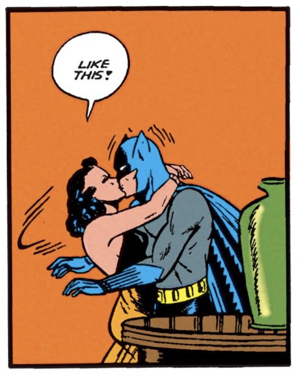 Batman & Catwoman kiss